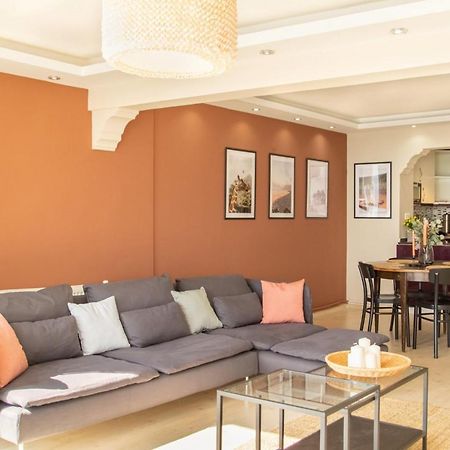 Exceptional Flat With Gorgeous Sea View In Izmir 아파트 외부 사진